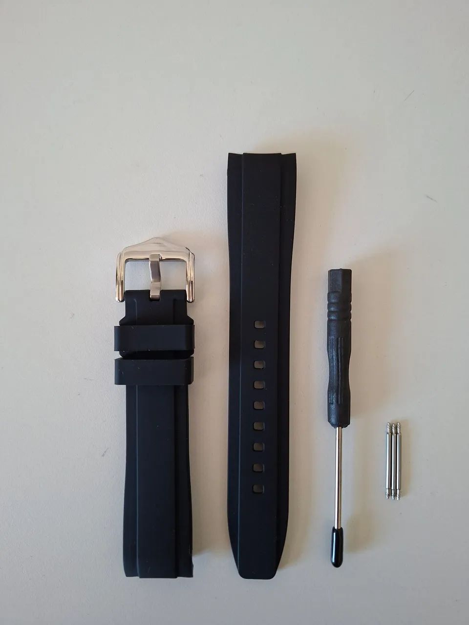 PULSEIRA DE RELÓGIO DE SILICONE PRETA 20mm