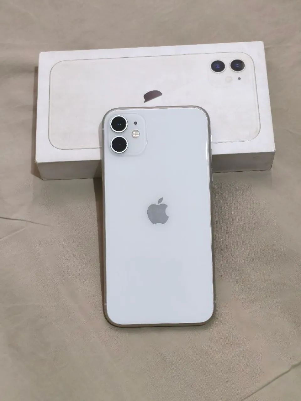 iPhone 11 128GB Único dono