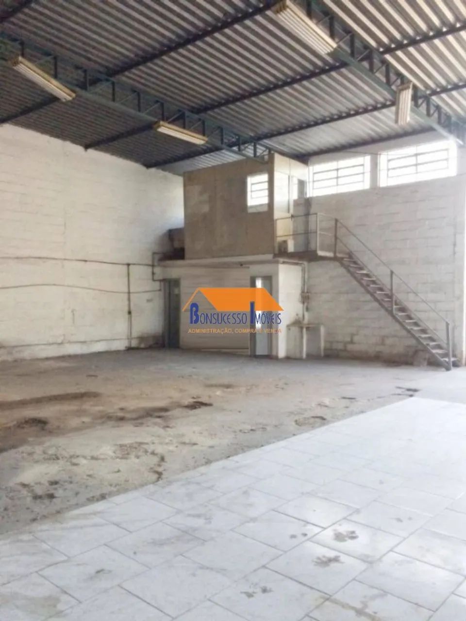 Galpão no Bairro Goiania - Foto 4