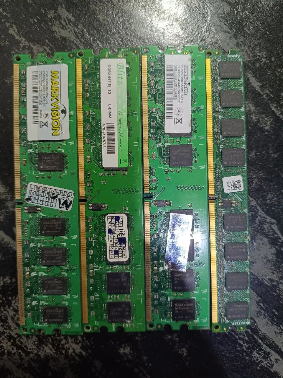 Memória RAM DDR2 2GB