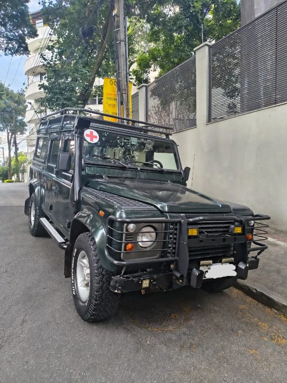 Land Rover Defender 2001