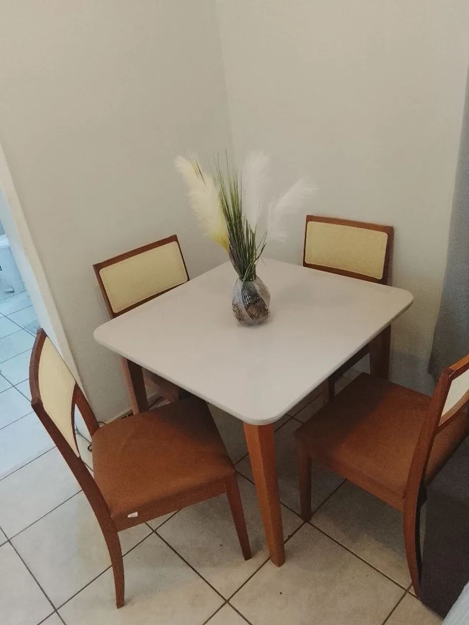 Vendo mesa de jantar - Excelente oportunidade 