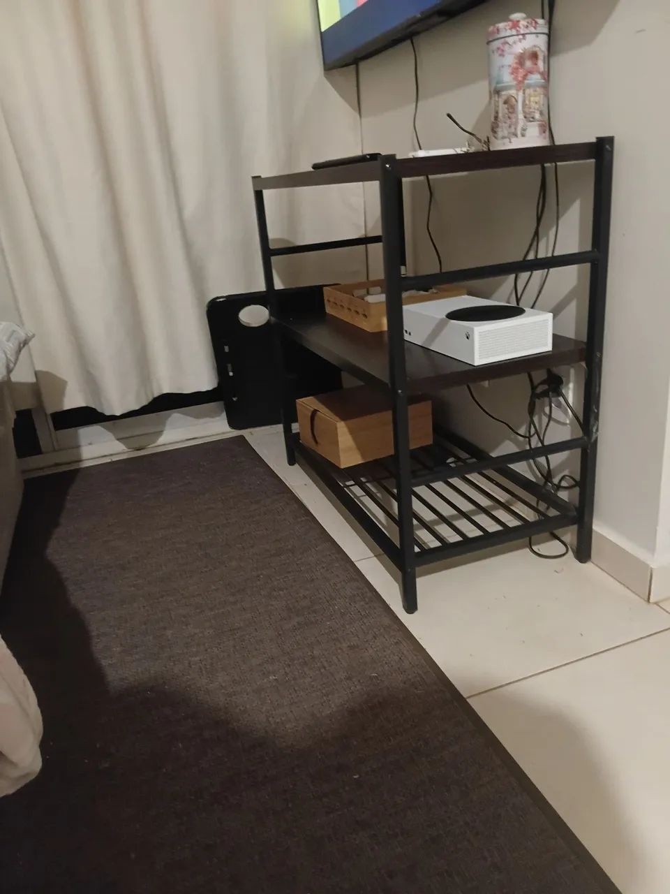 Cadeiras e estante multiuso - Foto 3