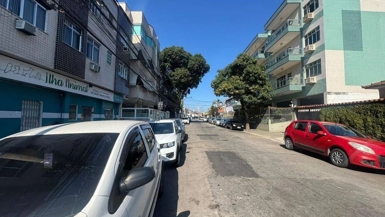 ÓTIMA LOJA AMPLA COM ESCRITÓRIO E BANHEIRO - RIBEIRA - ILHA DO GOVERNADOR - Foto 2