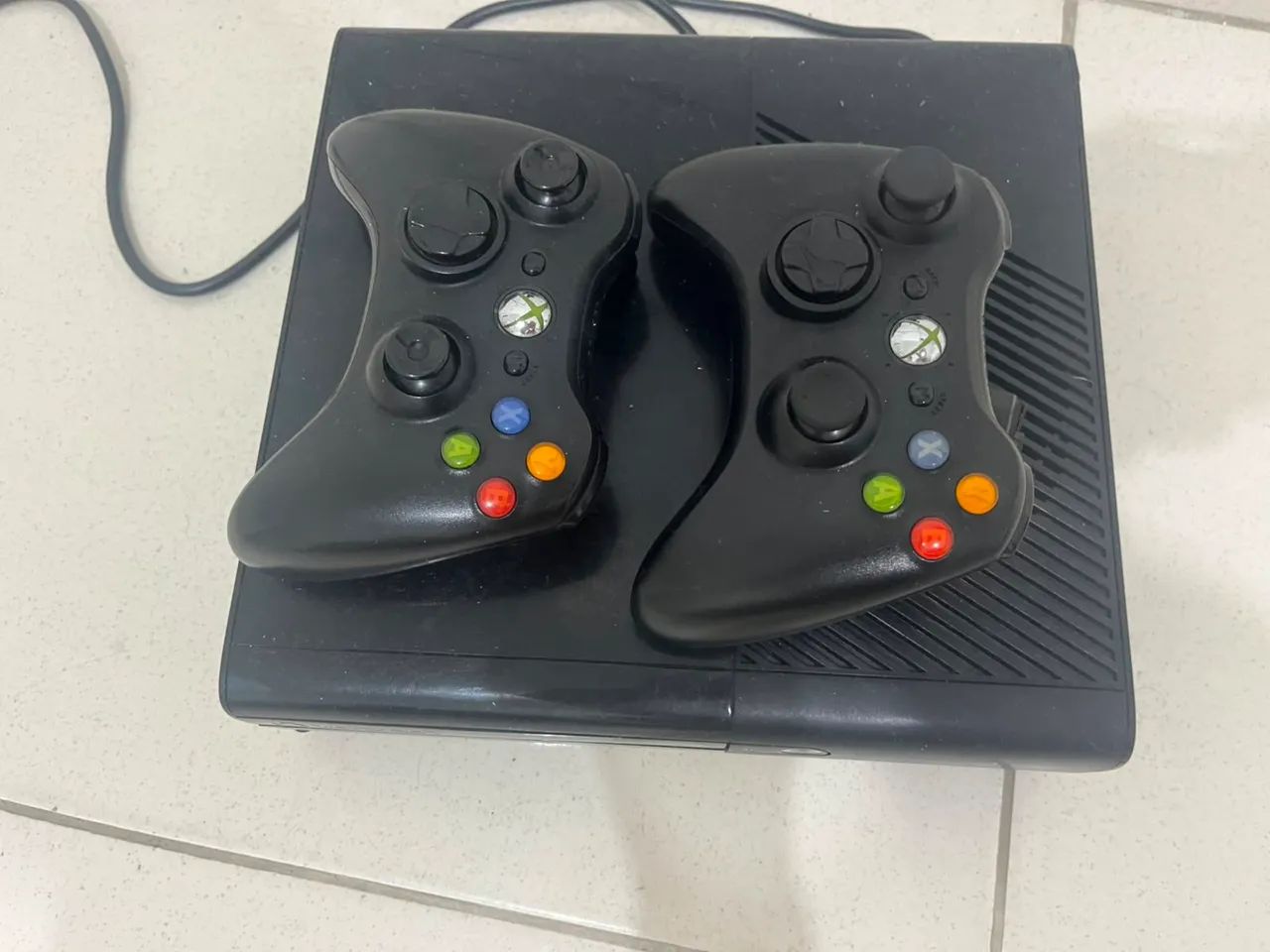 Xbox 360 slim 