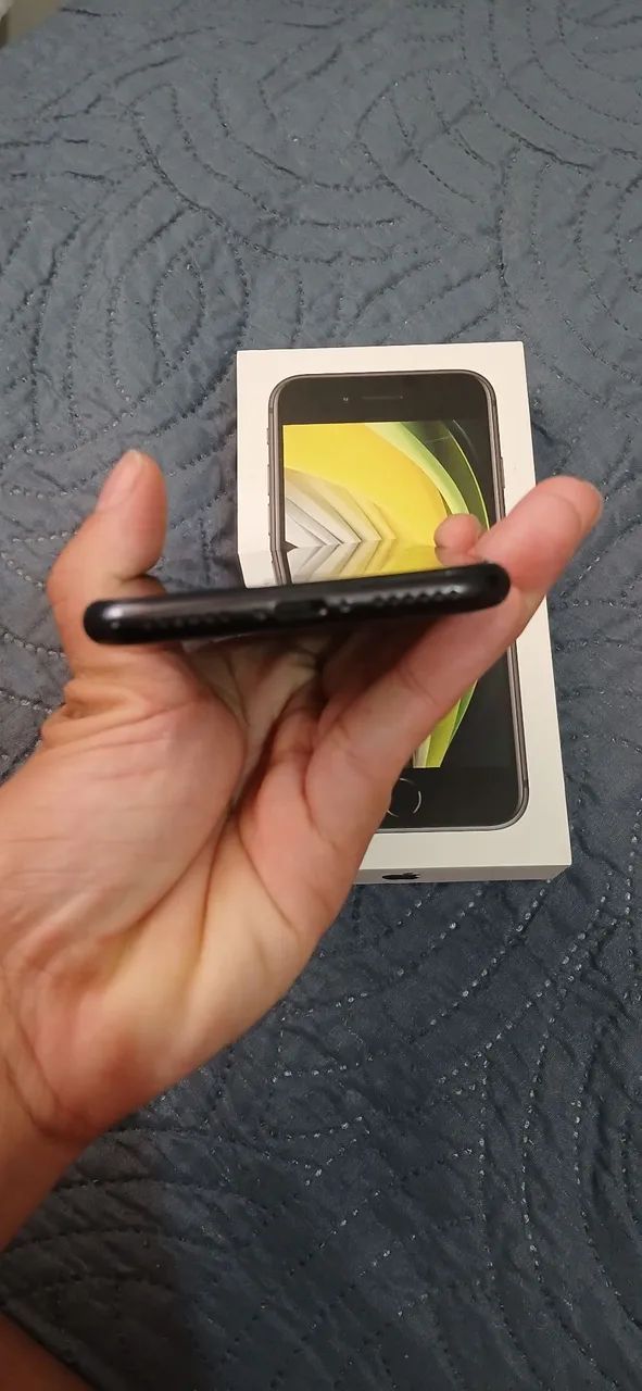Vendo iphone Se 2 geração  - Foto 4