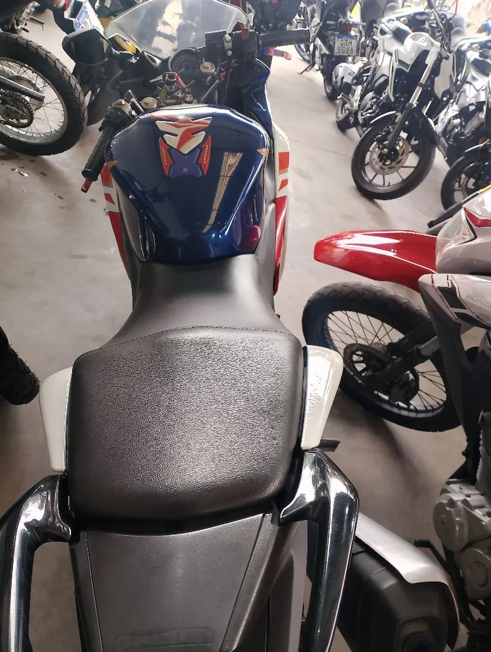 HONDA CBR 250 2012 - Foto 5