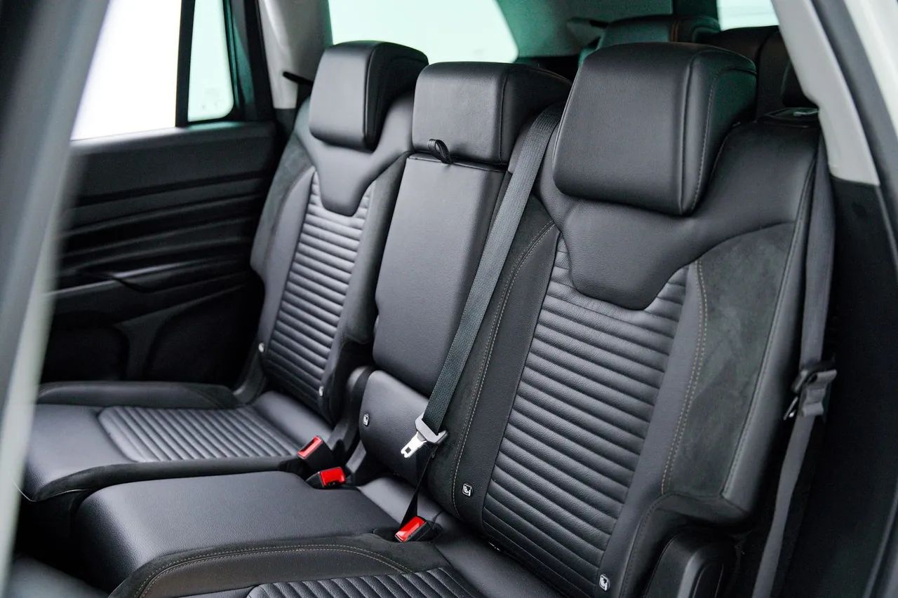 Jeep Commander Limited T270 1.3 TB Flex AUT 2023 - Foto 12