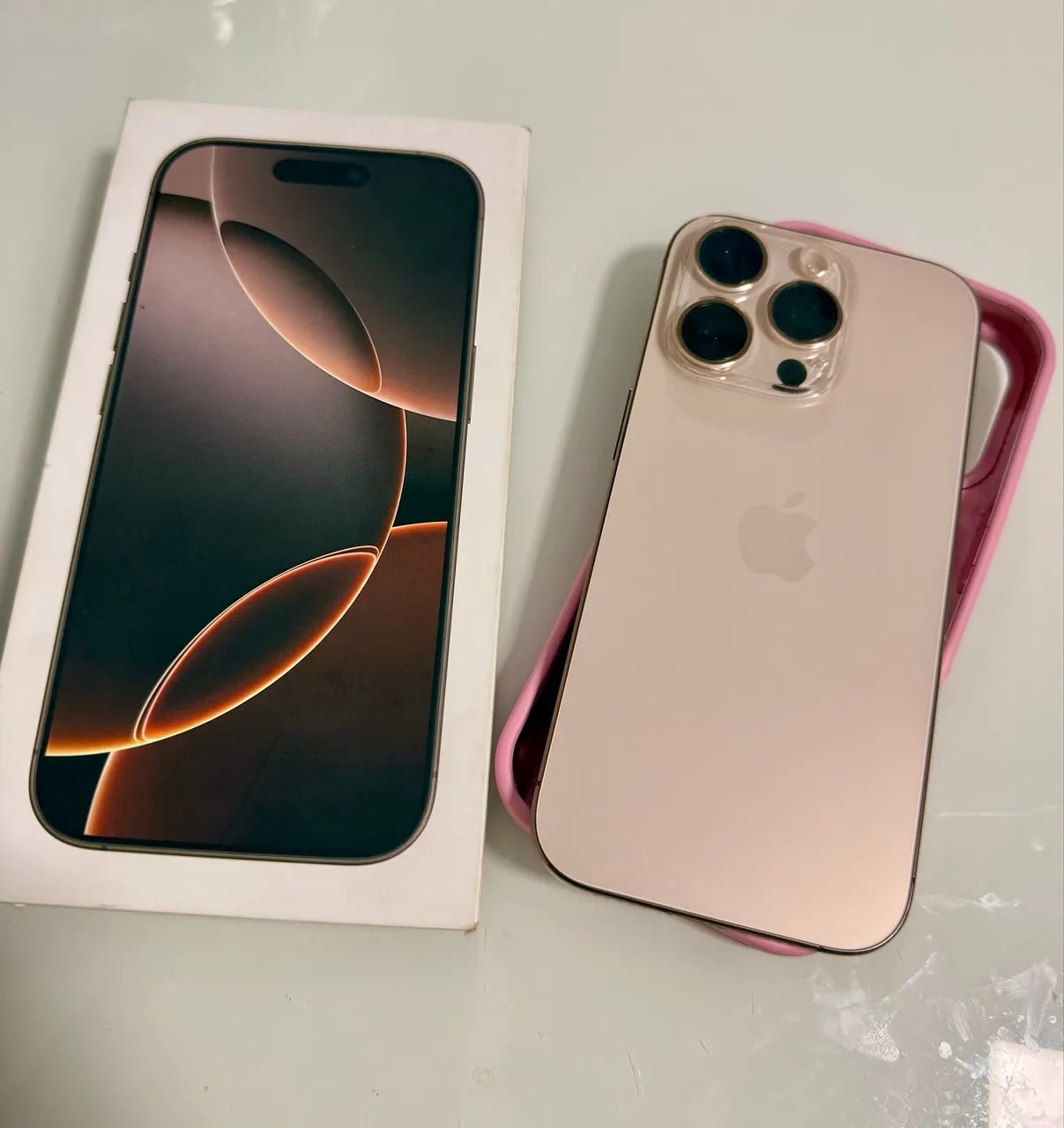 OPORTUNIDADE - IPhone 16 Pro 256gb