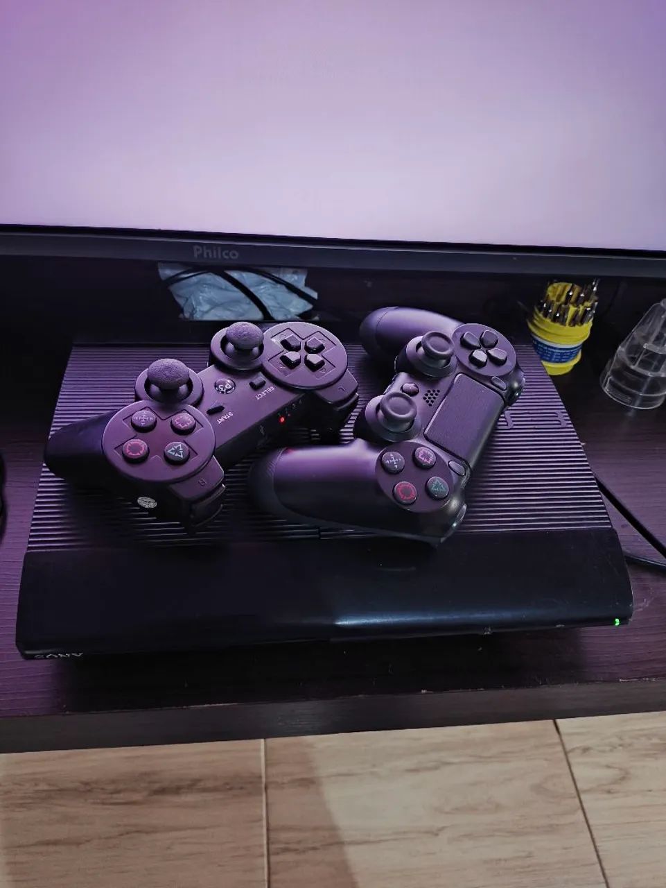 Ps3 com jogos e lojas  - Foto 2