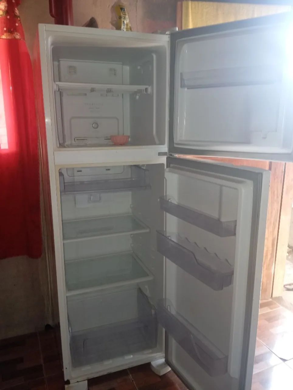 Geladeira gelo seco