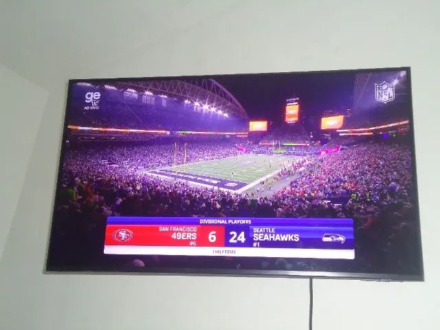 Smart TV Samsung 43" UHD 4K HDR - UN43DU7700GXZD