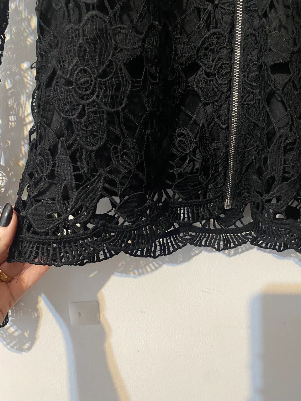 Blusa de Renda Manga Longa - Foto 4