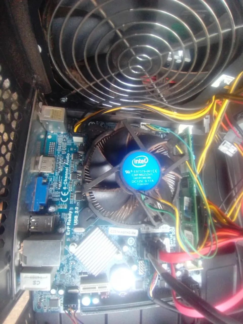 kit placa mãe quarta geração memoria ram10GB processador i3-4170 e teclado e mouse sem  - Foto 3