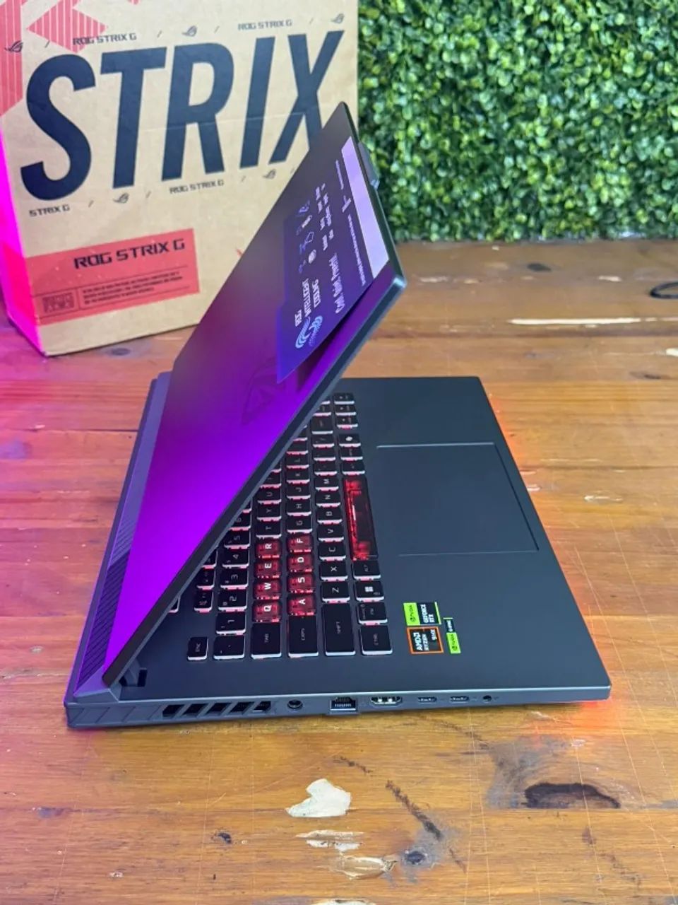 ROG 16"  Ryzen 9 8940 - RTX 5070 - Foto 4