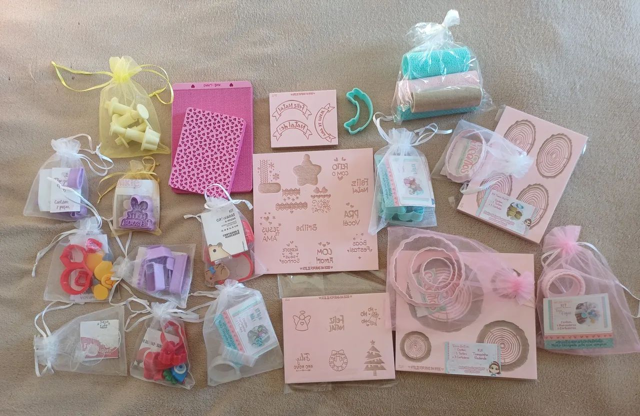 Lote de material para biscuit ou cerâmica fria 