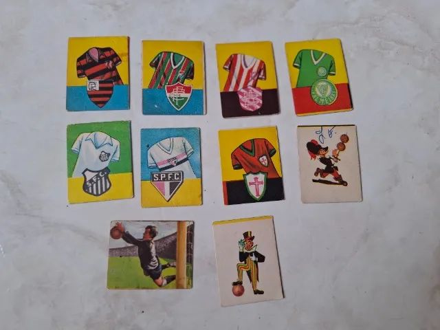 Lote de 10 Figurinhas Esportivas Passatempo