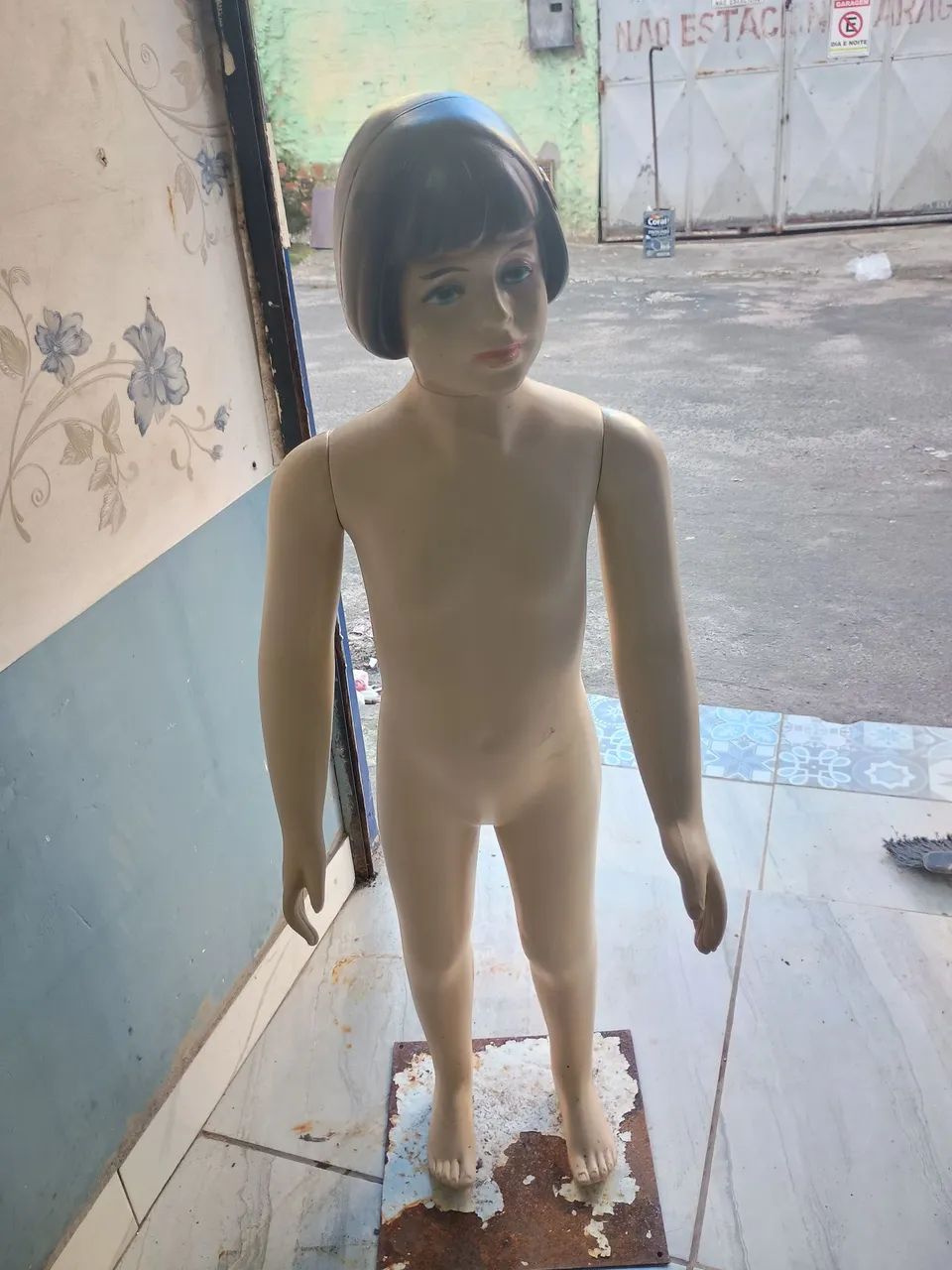 Manequins infantil  3 por 199,00