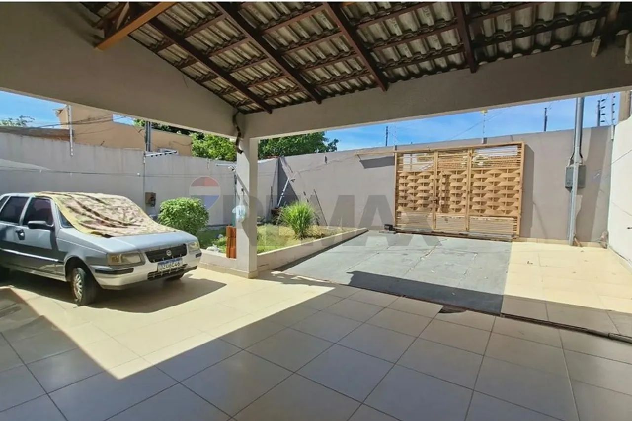 Casa Térrea à venda com 3 Quartos 1 suíte 4vaga de garagem! - Foto 2