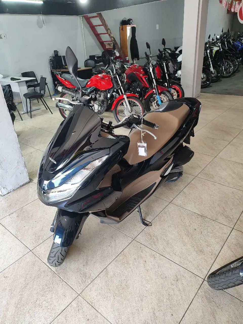 Honda PCX 160 DLX - Foto 2