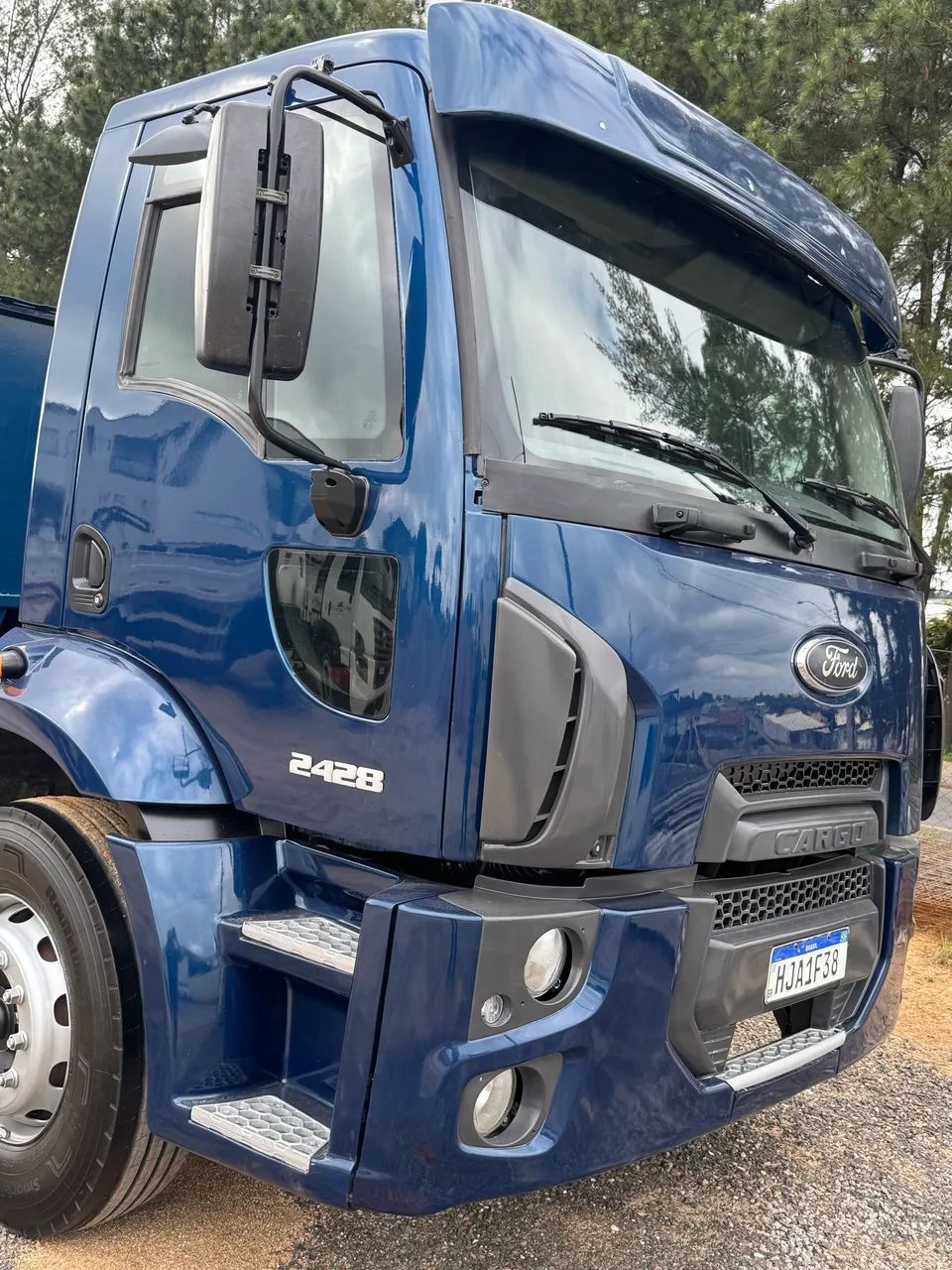 Ford cargo 2428 