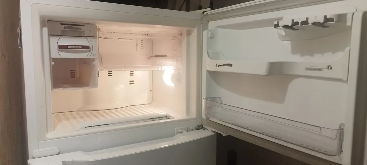 Geladeira Brastemp Ative (não faz gelo), somente refrigera,  406Lts - Foto 2