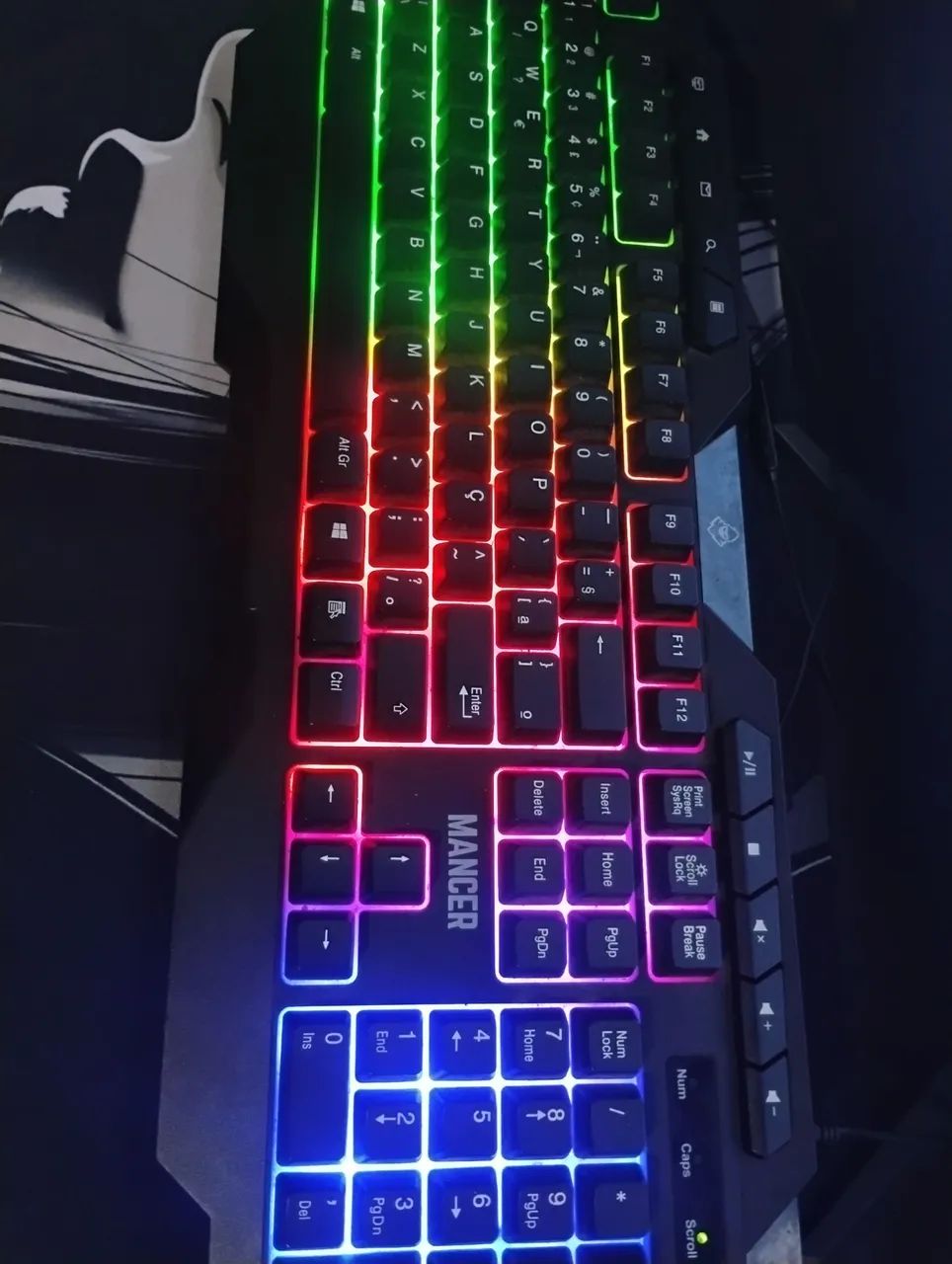Pc básico DDR 3 16gb rx550 com teclado  - Foto 2