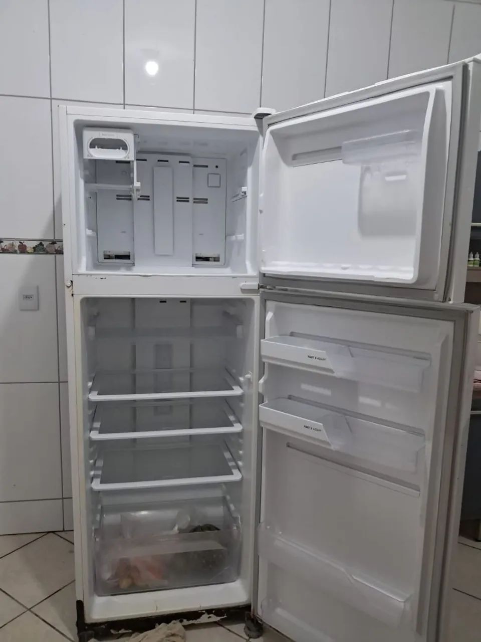 Vende-se geladeira Eletrolux. - Foto 4