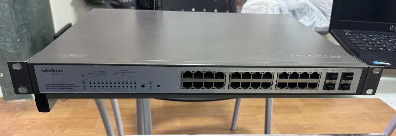 Intelbras SG2404POE Managed Switch with 24 Ports453824990581237760