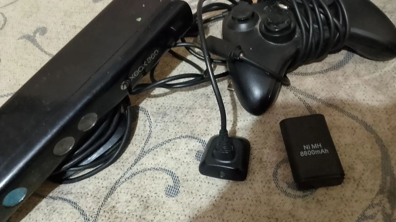 Xbox 360 com kinect mais de 15 jogos em mídia física  - Foto 2