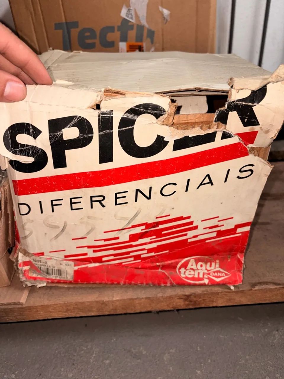 Caixa Satélite 74176x Spicer caminhão - Peças para tratores e