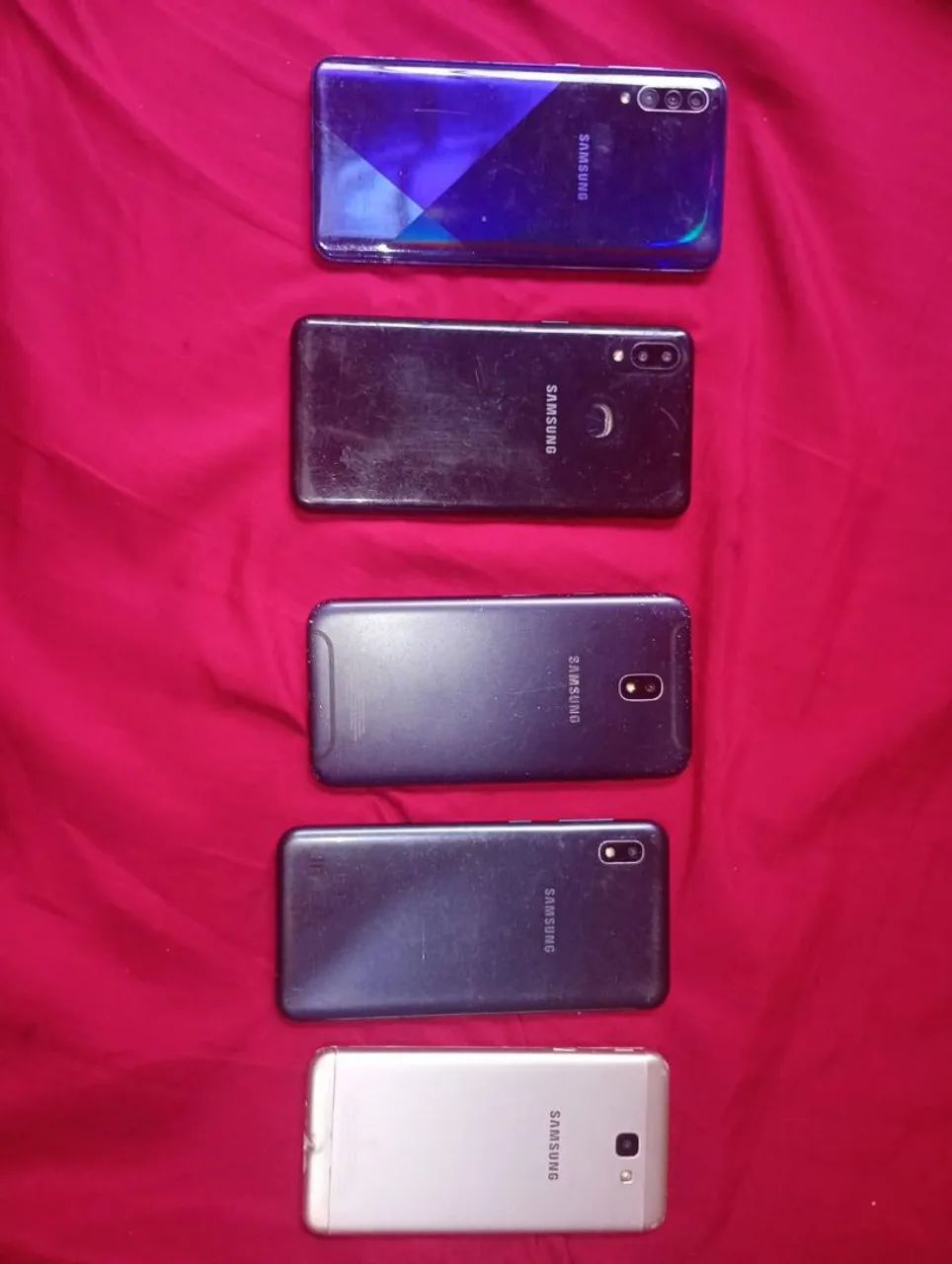 VENDO 5 CELULAR C/ DEFEITO. - Foto 2