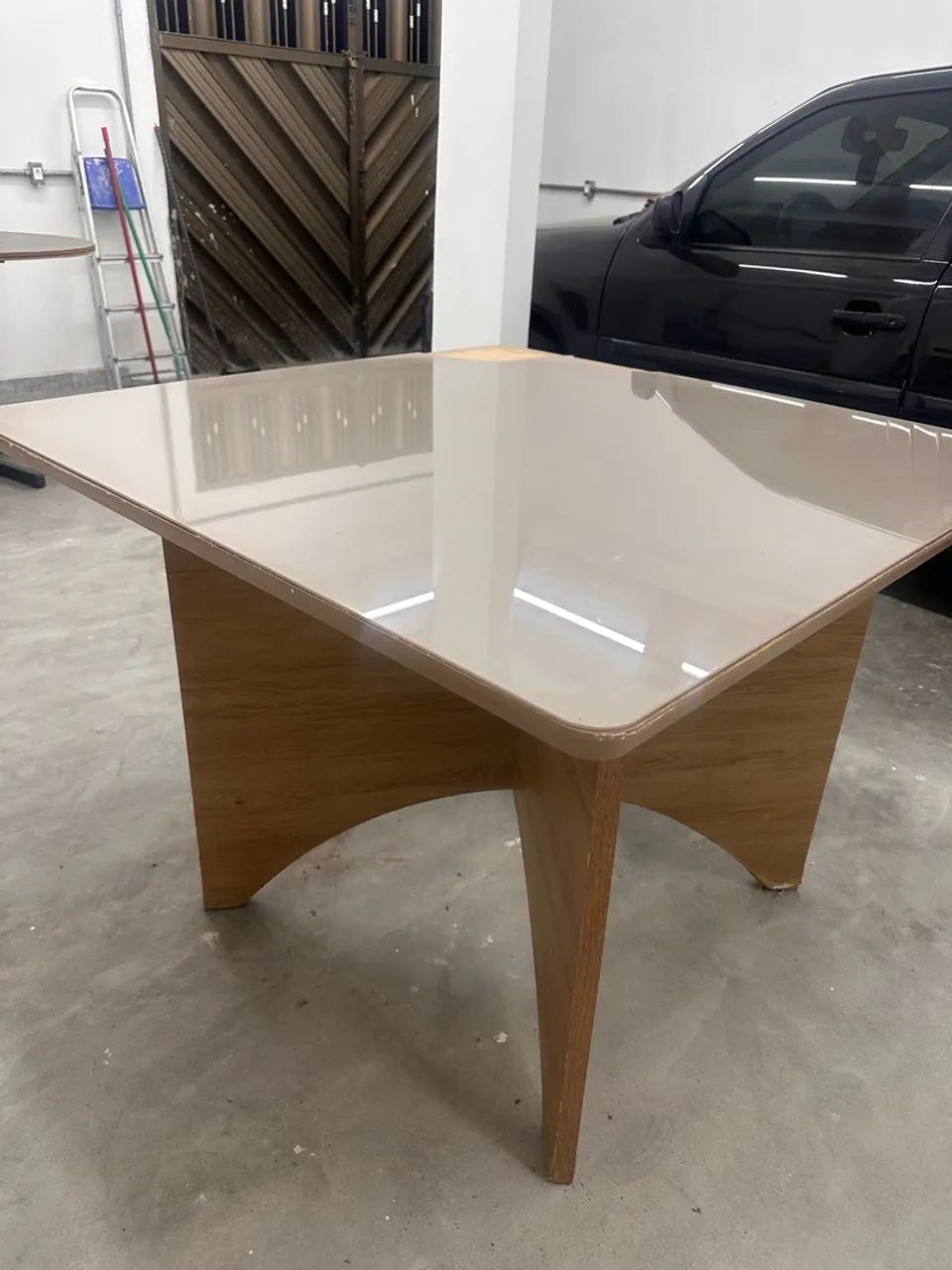 Mesa quadrada com tampo de vidro - Foto 5