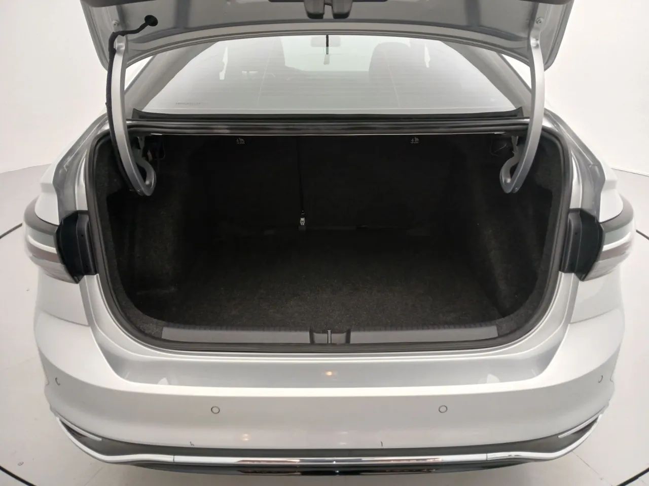 Volkswagen Virtus TSI 1.0 Flex 12V 4p Aut., foto 9 de 18