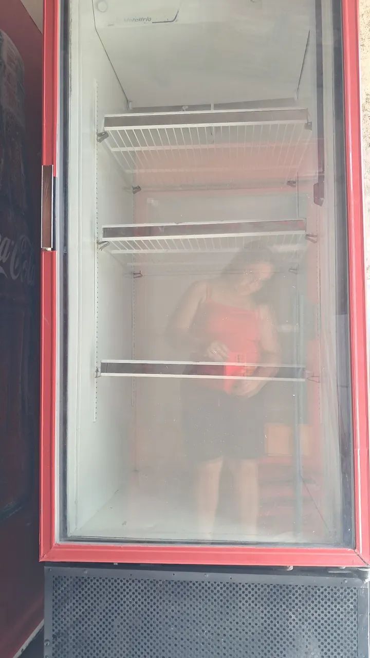 Freezer Expositor vertical funcionando perfeitamente 
