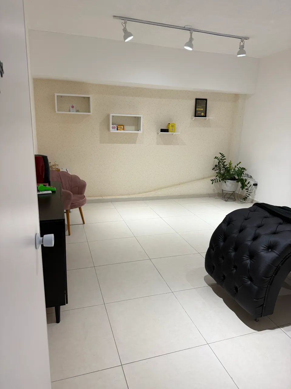 Aluga-se espaço para Lash Designer ou Designer de Sobrancelhas  - Foto 4