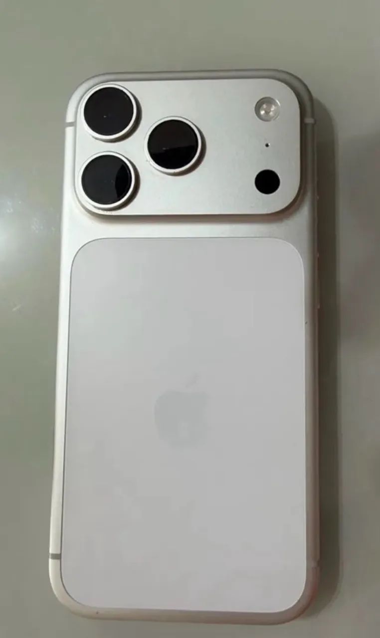 iPhone 17 PRO 256 - SILVER