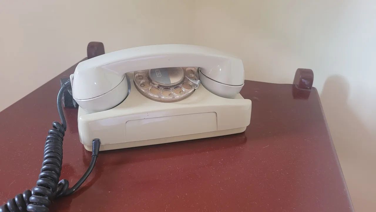 Telefone antigo