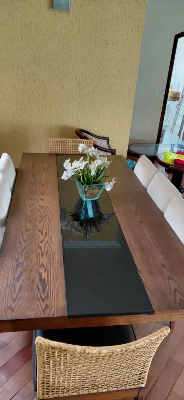 Mesa de jantar madeira com 8 lugares - Foto 5
