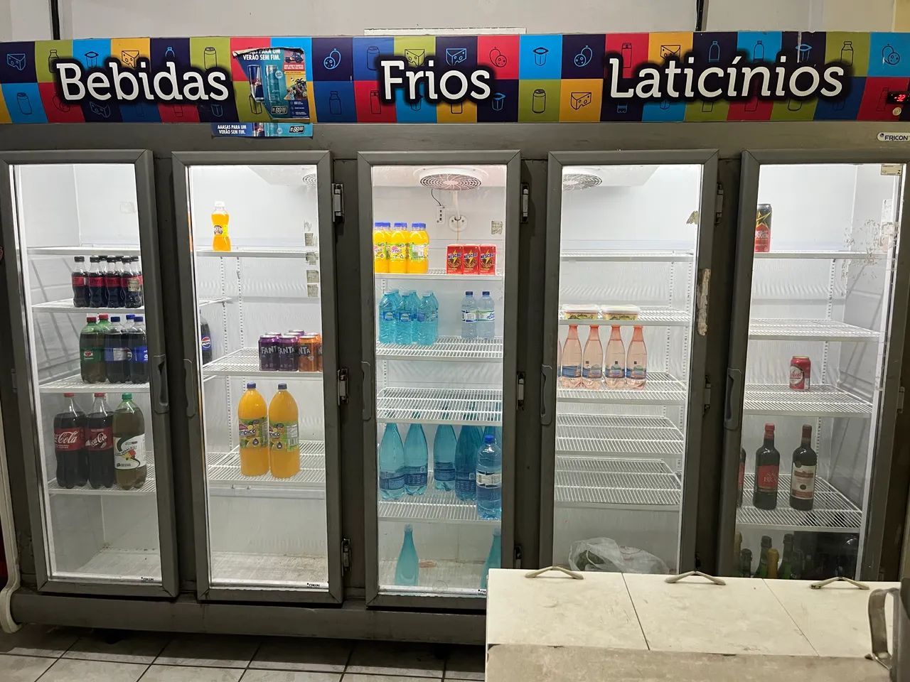 Freezer expositor vertical 5 portas 