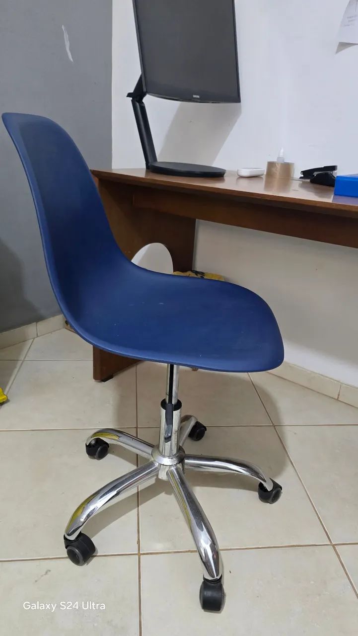 Cadeira secretária  - Foto 2