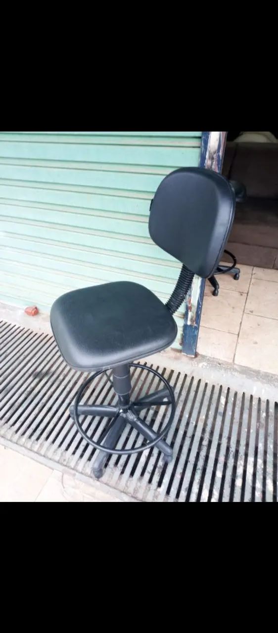Cadeira Giratória com Elevação  - Foto 4