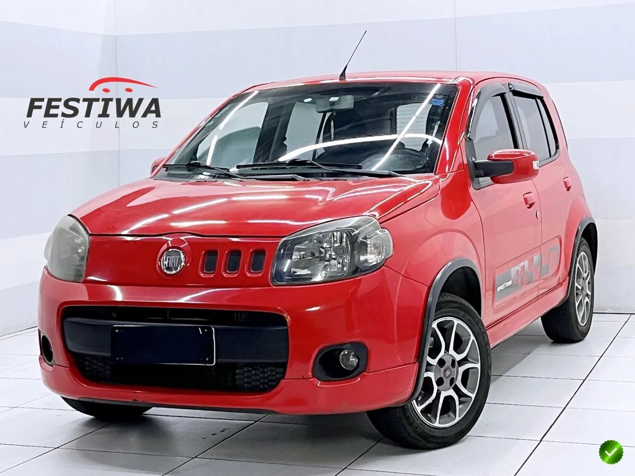 Fiat Uno Sporting 1.4 EVO Fire Flex 8V 4P 2012