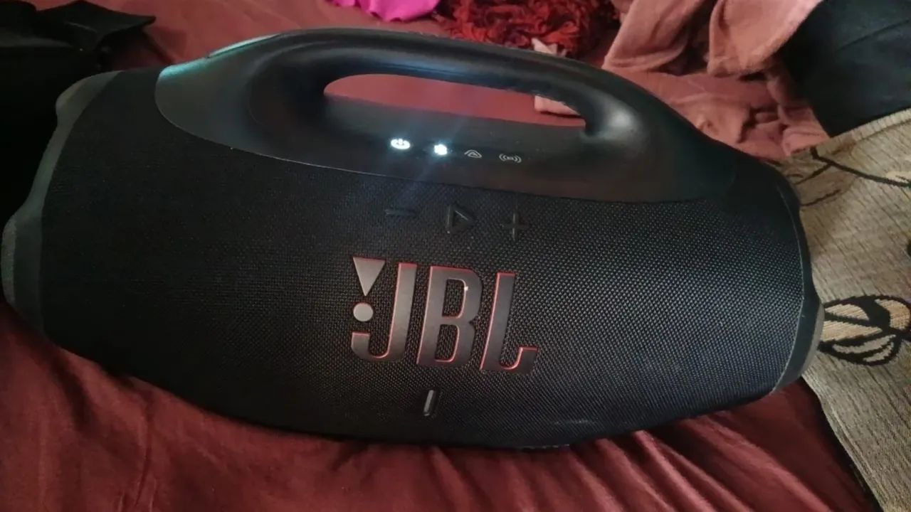 Vendo caixa de som JBL original 