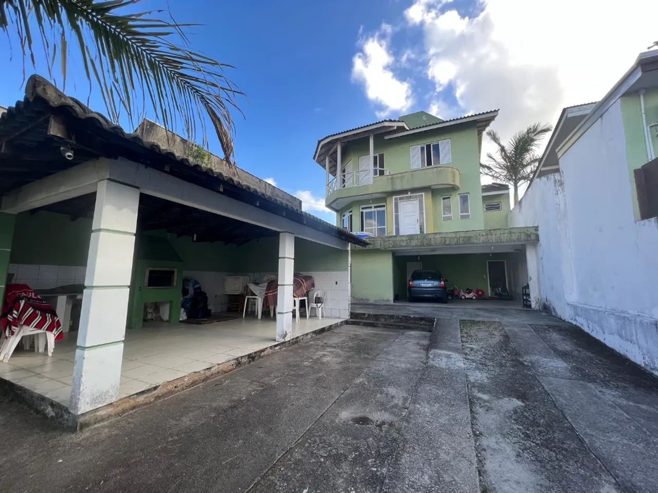 Casa 3 Quartos com 1 Suíte - Coloninha