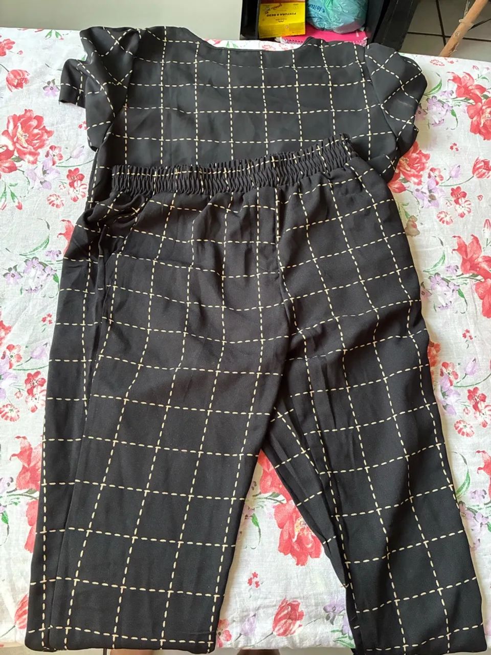Conjunto calça + blusa 
