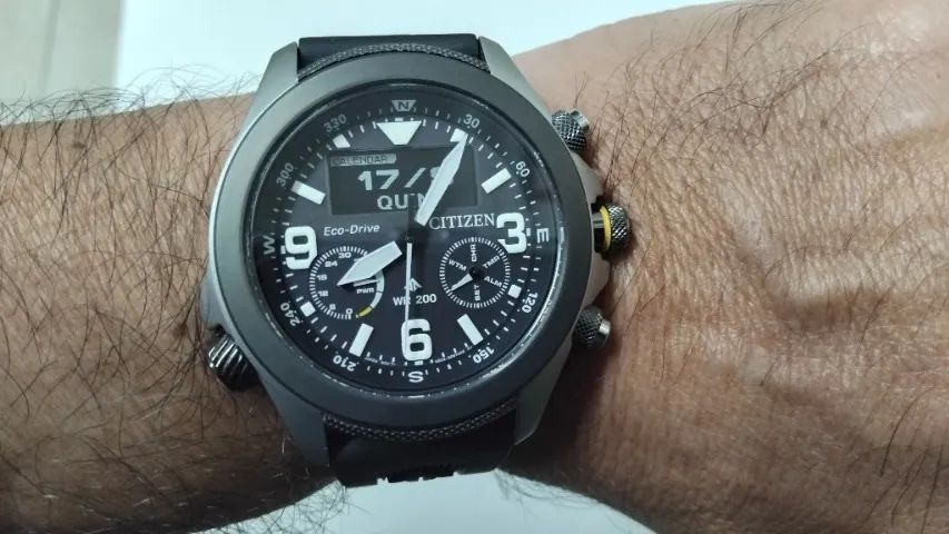 Citizen Land Promaster JV1007-07E Eco-Drive
