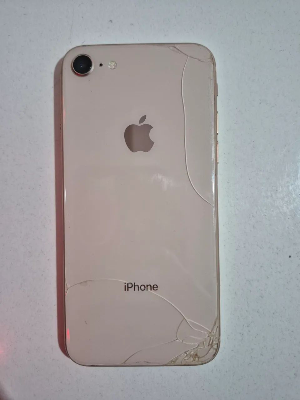 Vendo Iphone 8 com 64gb de armazenamento - Foto 4