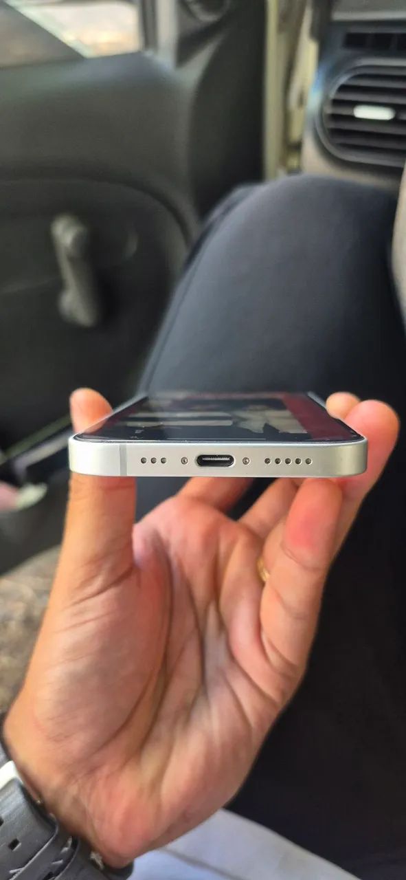 Iphone 16e 256g novíssimo 
