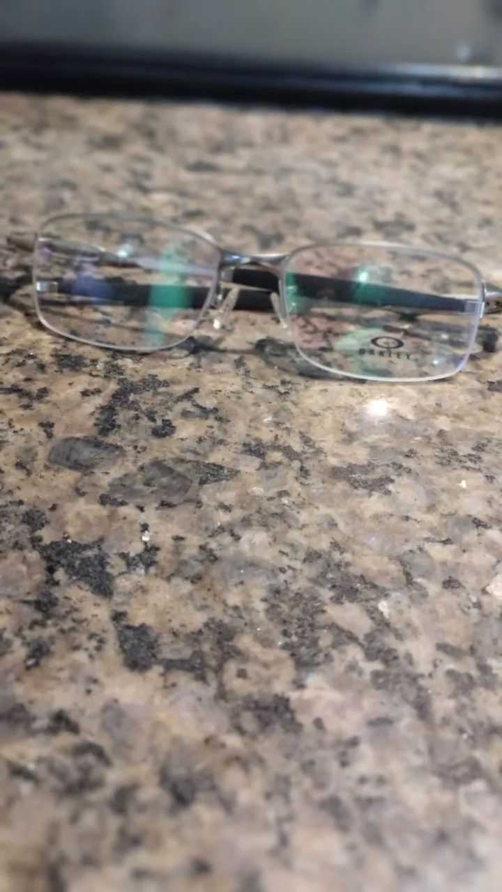  Armação Estilo Oakley Sem Aro - SEMI-NOVA   - Foto 4